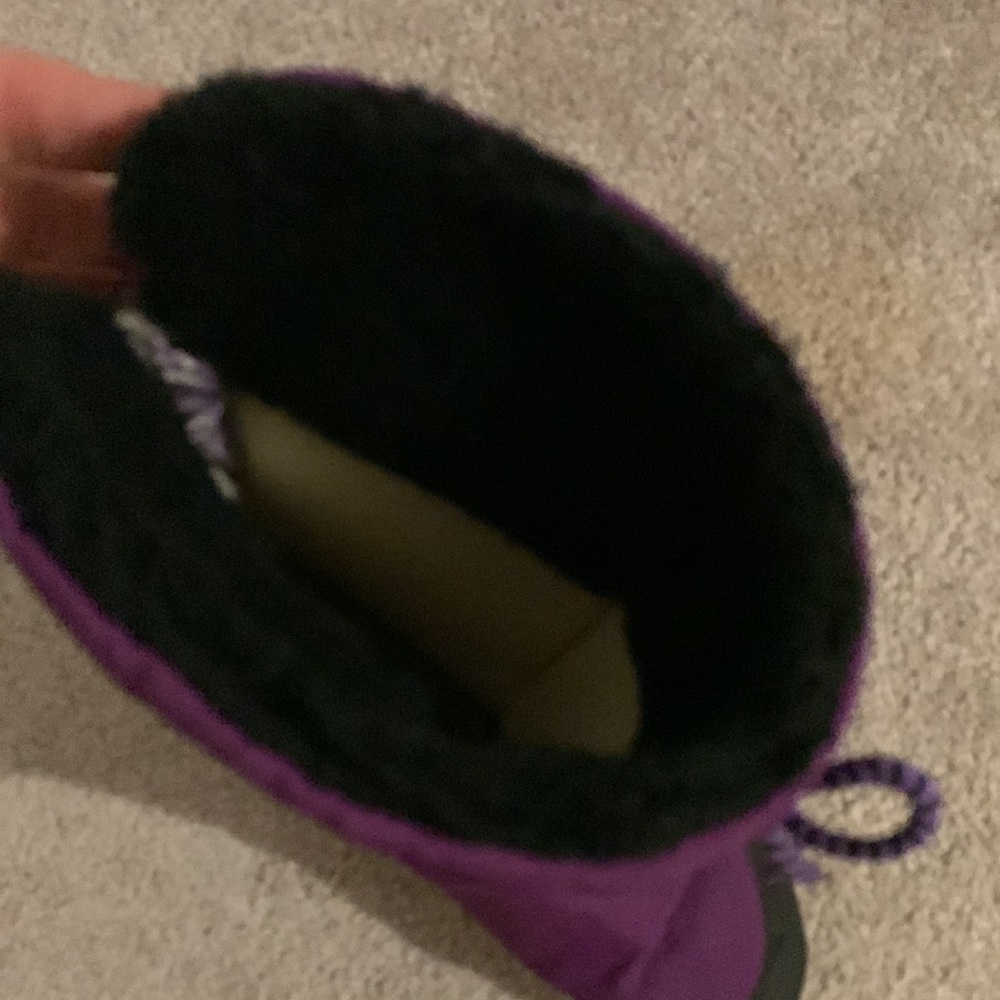 Girls Pajar Moon Boots - Picture 4 of 6